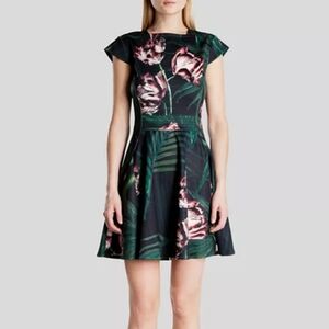 TED BAKER Florell Tropical Floral Palm Leaves Scuba Skater Dress Size 10